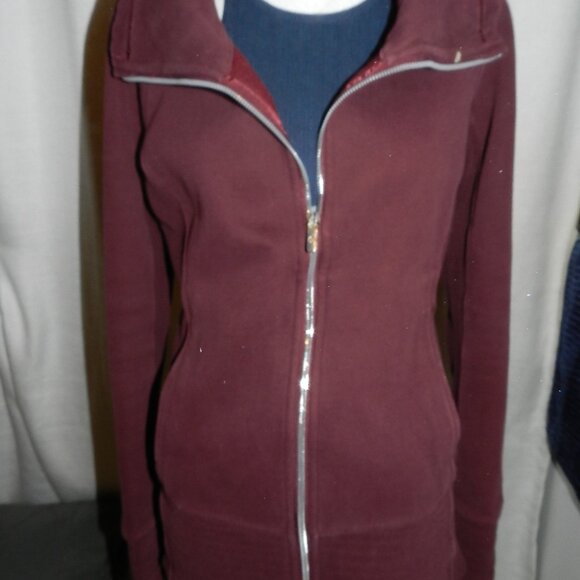 Lululemon Radiant Jacket II Zip Front Cotton Jacket Cassis Size 8 - Picture 2 of 16